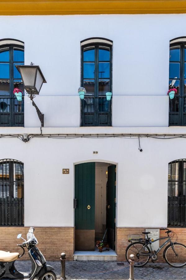 Triana Pelay Apartment